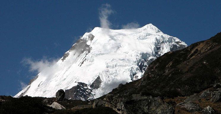 Makalu Trek