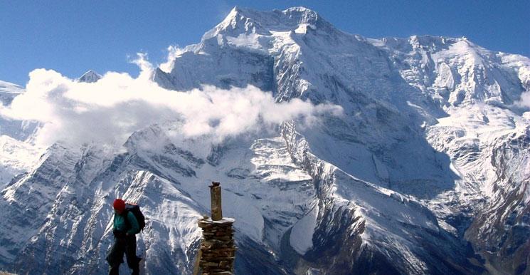 Pisang Peak Climbing