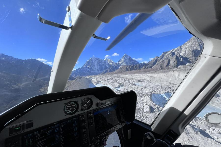 Everest Base Camp Helicopter Tour 